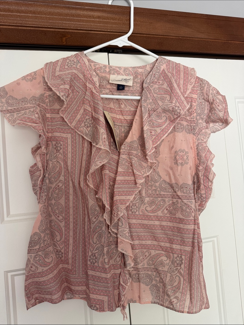 Universal Thread Pink Paisley Ruffle V-Neck Blouse
